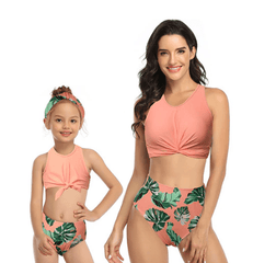 Maillot de bain mère fille assorti rose et vert