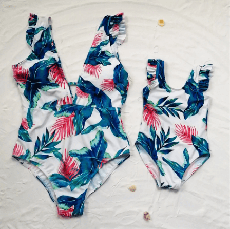Maillot de bain mère fille avec des plantes