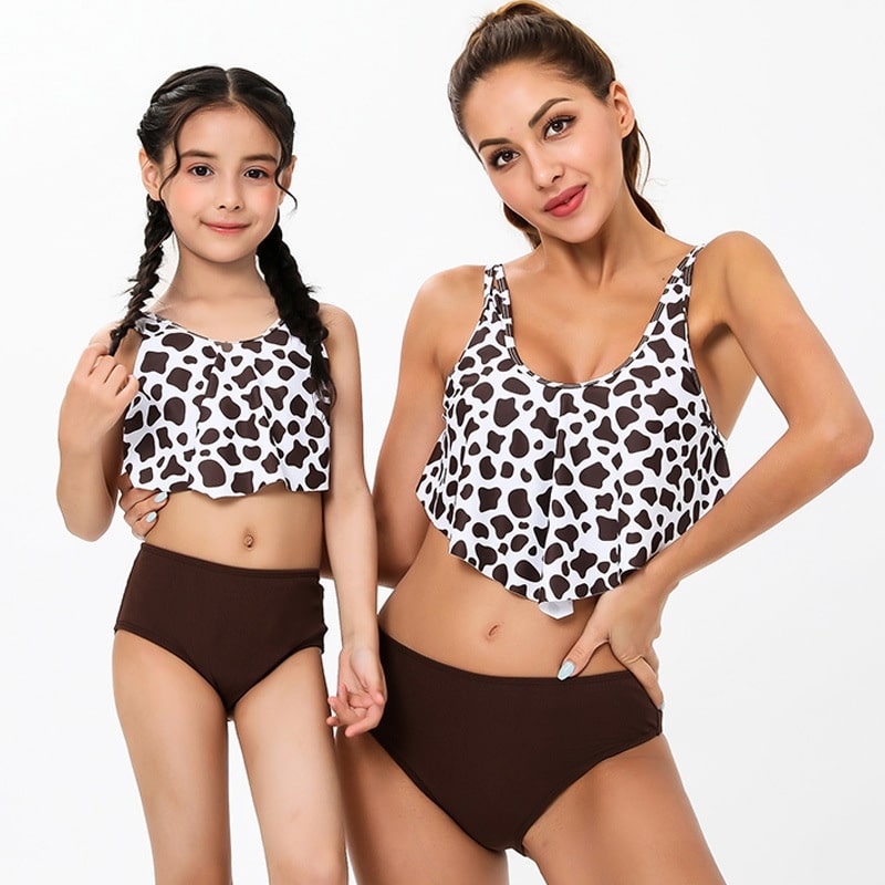 Maillot de bain mère fille avec des taches