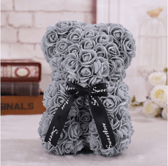 Ourson en roses gris