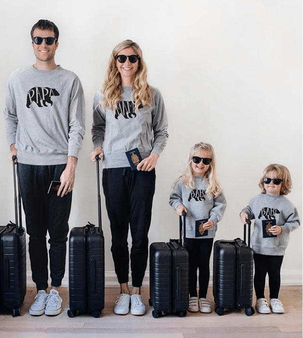 Pull mère fille avec un ours