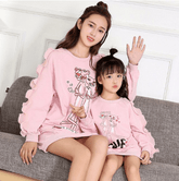 Pull mère fille panthère rose