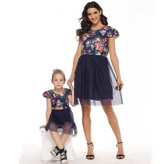 Robe à fleurs mère fille