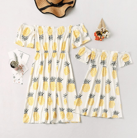 Robe mère fille avec des ananas