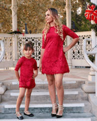 Robe mère fille d'été en dentelle rouge