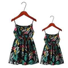 Robe mère fille tropicale