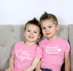 Tee shirt assorti pour petits frères