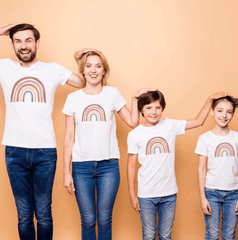 Tee shirt famille assorti arc-en-ciel