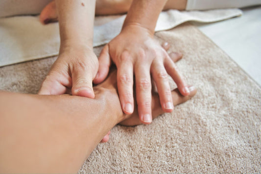 Drainage lymphatique pour les mamans: bienfaits, conseils et recommandations
