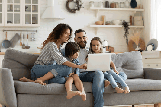 Famille nombreuse : comment choisir votre canapé ?