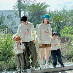 Pull-famille-avec-sourire