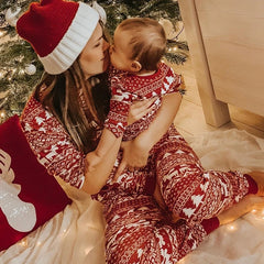 Pyjama de Noël assorti pour la famille - maman, papa et enfant
