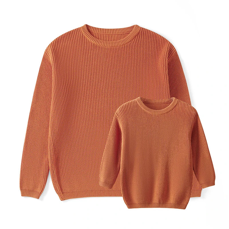 Pull identique mère-fille assorti