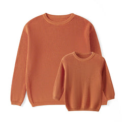 Pull identique mère-fille assorti