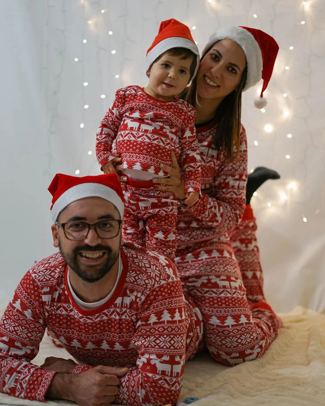 Pyjama de Noël assorti pour la famille - maman, papa et enfant