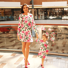 Robe mère fille blanche à fleurs