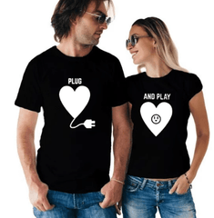 Tee shirt couple plog and play