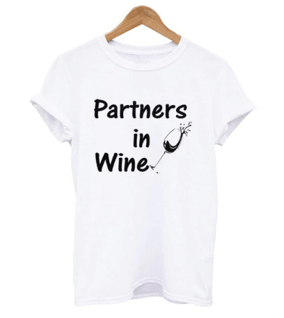 Tee shirt meilleure amie partenaires de vin droite