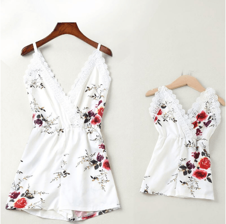 Tenue mère fille blanche fleurie